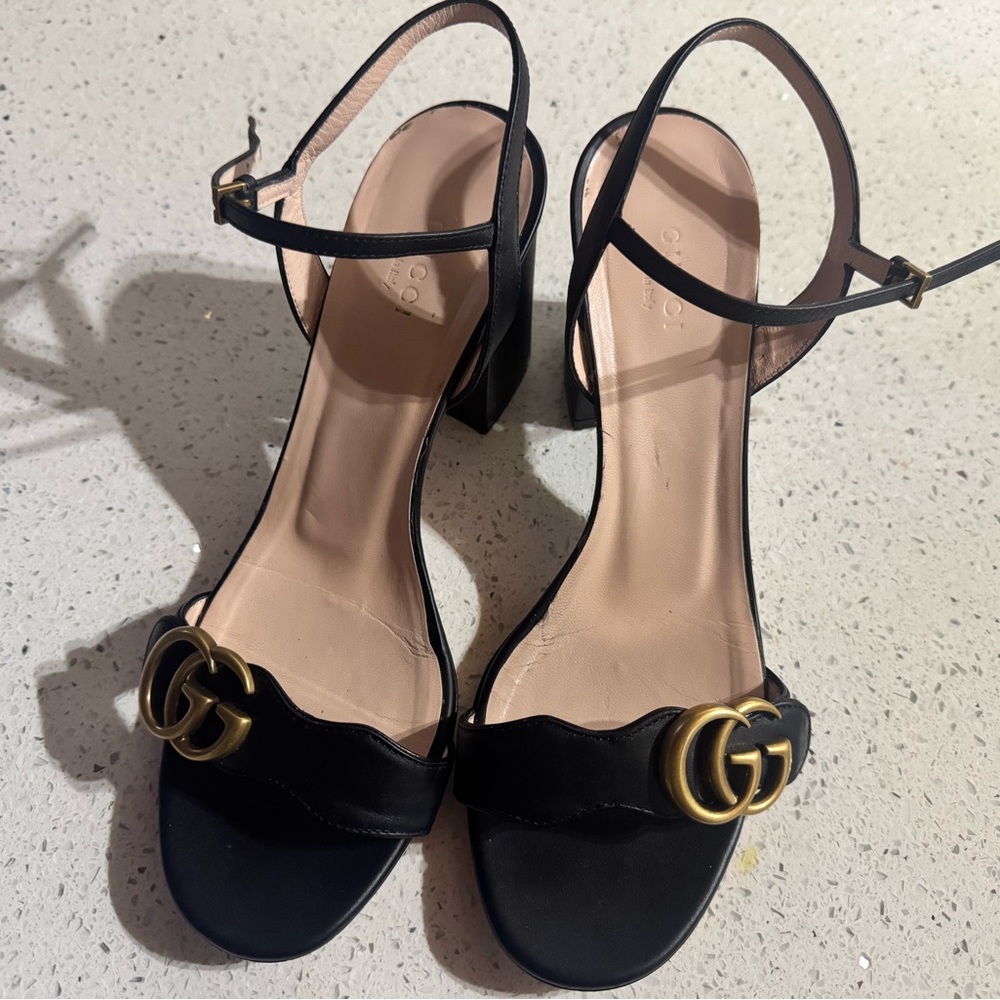 Gucci Black Heeled Sandals with Gold Logo
